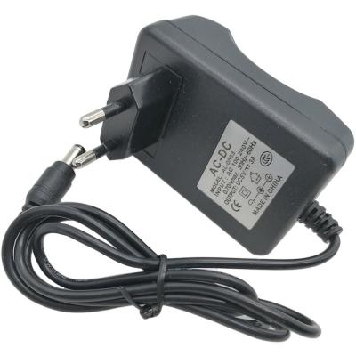 Блок питания импульсный  5,0V,  3,0A, 15W (шт 2,5х5,5мм) вилка на блоке, LP27