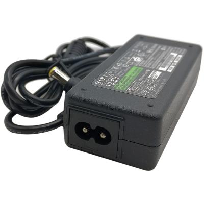 Блок питания импульсный 19,5V(19)  2,35A 6,5x4,4мм (6,0x4.4), "SONY"