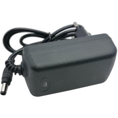 Блок питания импульсный 12,0V,  2,0A, 24W вилка на блоке /48051/**