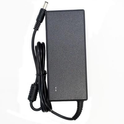Блок питания импульсный 19,0V,  4,74A, 2,5х5,5 мм