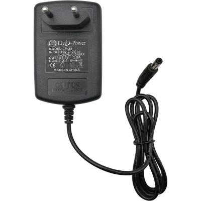 Блок питания импульсный  5,0V,  2,5A, 12,5W вилка на блоке, LP33