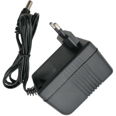 Блок питания трансформаторный 24,0V,  500mA, не стаб., вилка на блоке