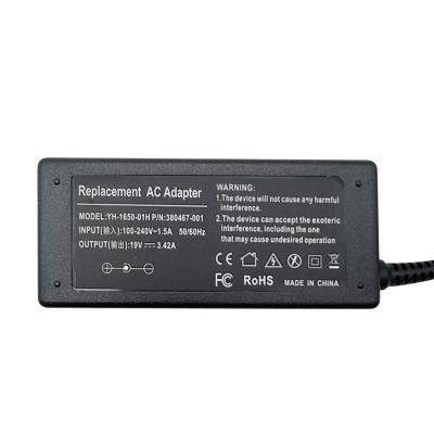 Блок питания импульсный 19,0V,  3,42A, 3,5x1,35мм "FUJITSU"