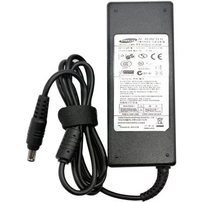 Блок питания импульсный 19,0V,  4,74A 5,5x3,0x1,0мм, "Samsung"