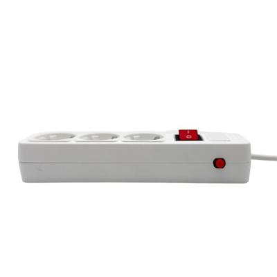Сетевой фильтр SmartBuy 16A, 3500Вт, 3 розетки, 3,0м, белый (SBSP-3-30-W)