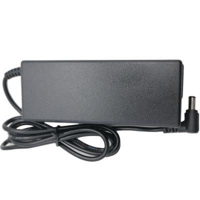 Блок питания импульсный 19,0V,  3,95A 5,5x2,5мм, "Toshiba"