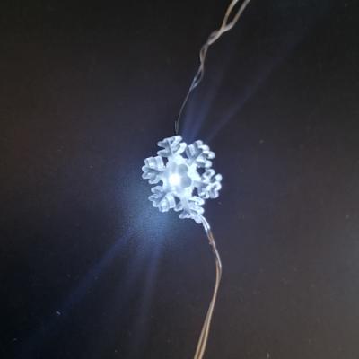 Гирлянда проволочная, 2,9м, 30LED, х.бел. снежинки, 3*AA, Luca String Light /83162/