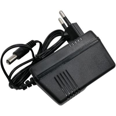 Блок питания трансформаторный 4,5V,  500mA, не стаб., вилка на блоке