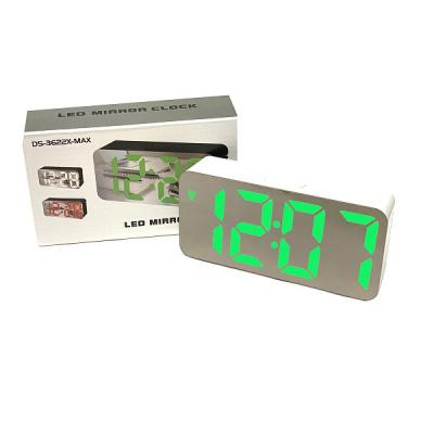 Часы OT-CLT05 зел. цифры, зеркальные (USB-5V/3*ААА)