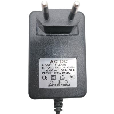 Блок питания импульсный  5,0V,  3,0A, 15W (шт 2,5х5,5мм) вилка на блоке, LP27