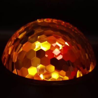 Проектор праздничный YF-1811-1 Bluetooth RGB