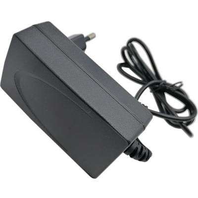 Блок питания импульсный  8,0V, 1,0A, 8W, вилка на блоке, LP105