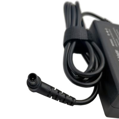 Блок питания импульсный 19,5V  3,3A 6,5x4,4мм, "SONY"
