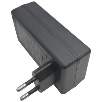 Блок питания импульсный 13,5V  3,0A, 40,5W, вилка на блоке, LP125