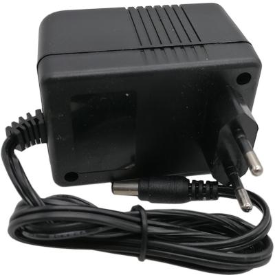 Блок питания трансформаторный 5,0V,  1000mA, не стаб., вилка на блоке