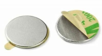 Неодимовый магнит диск 10*1мм, с клеящимся слоем, сцепление 0,4 кг /D10x1mm