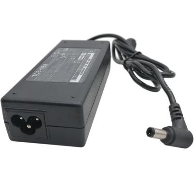 Блок питания импульсный 19,0V,  3,95A 5,5x2,5мм, "Toshiba"