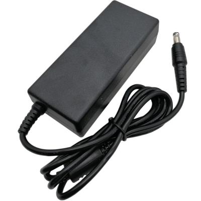 Блок питания импульсный 19,0V,  3,16A 5,5x3,0x1,0мм, "Samsung"
