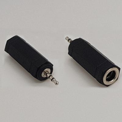 Переходник шт.2,5 стерео - гн.6,3 стерео, пласт